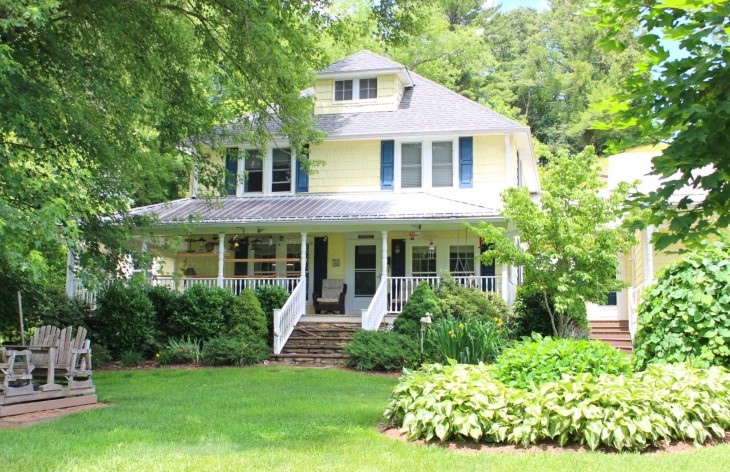 Lovingly Restored Riverfront Farmhouse in Southern Ashe County