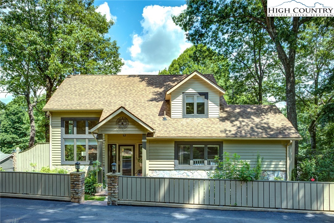 100 Pine Tree Drive