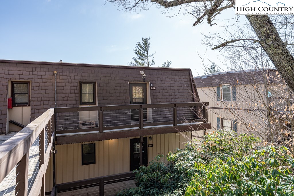 101 Upper Holiday Lane H332