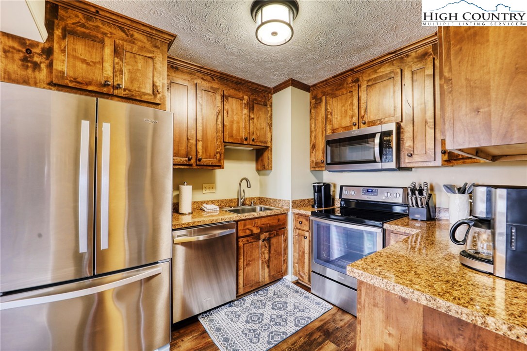 102 Sugar Ski Drive 223