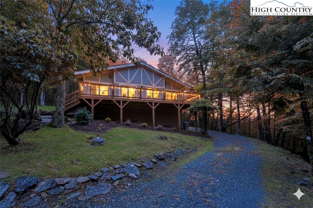 1028 Charter Hills Road