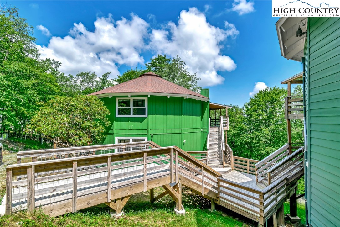 104 Hornbeam
