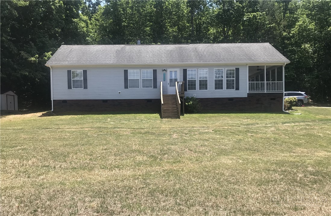 1044 Bunnie Trail
