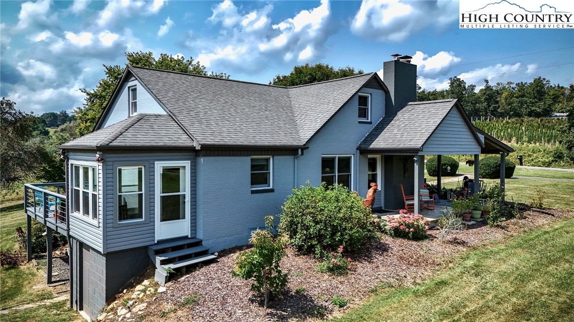 1046 J E Gentry Road