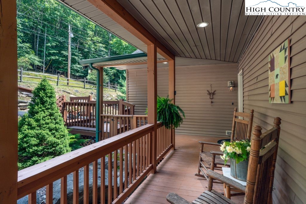 106 Hawthorne Road