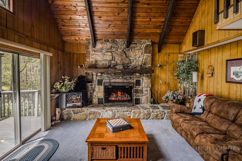107 & 109 Shagbark Road