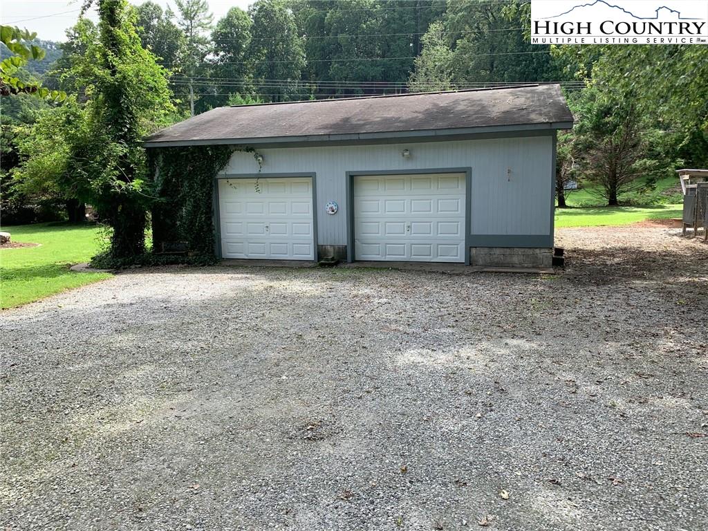 MLS 224091 1075 Nc Highway 268, Lenoir, NC 28645