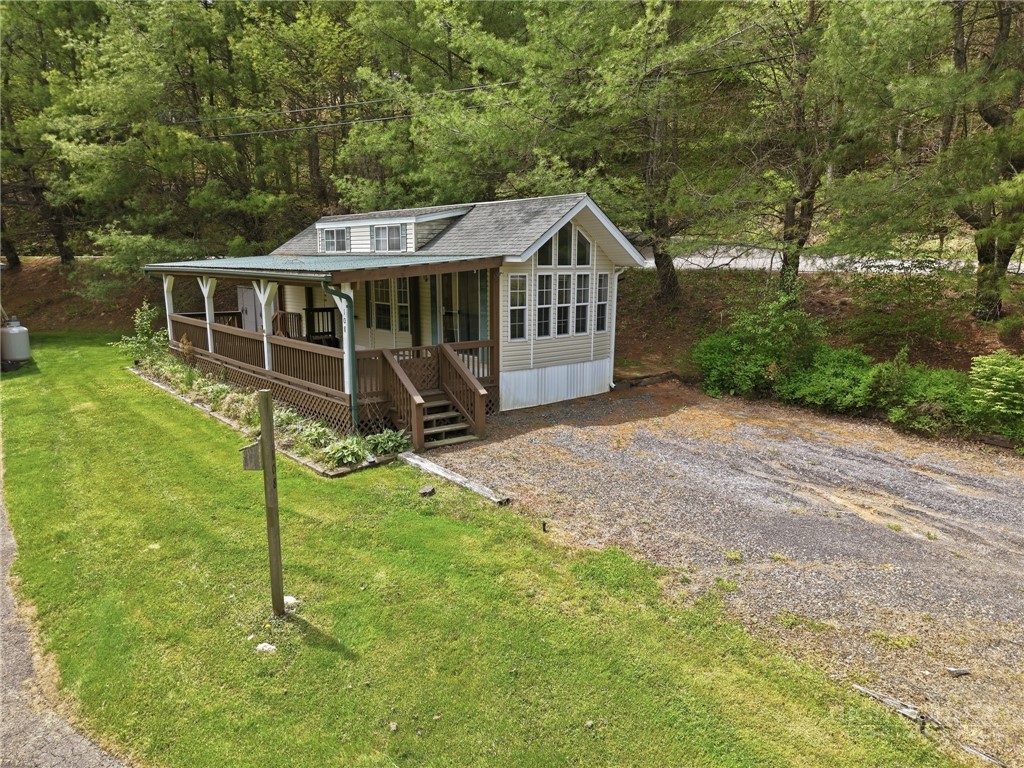 108 Finch Way
