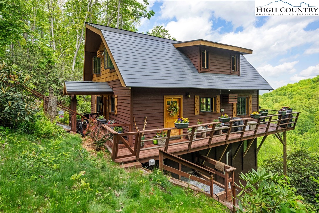 109 Sweetwater Drive