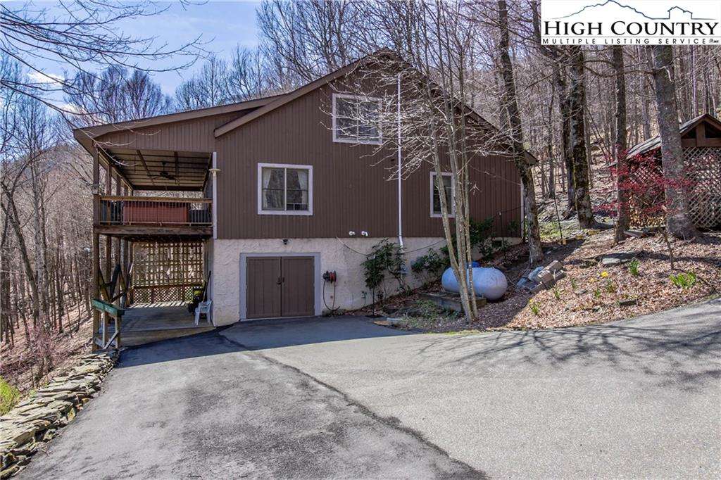 MLS 222456 1100 Big Tree Road, West Jefferson, NC 28694