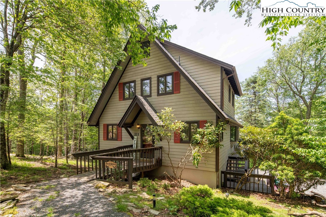 111 Pinnacle Ridge Road