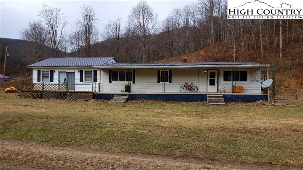 MLS 219970 112 Briar Run Lane, Mouth of Wilson, VA 24363