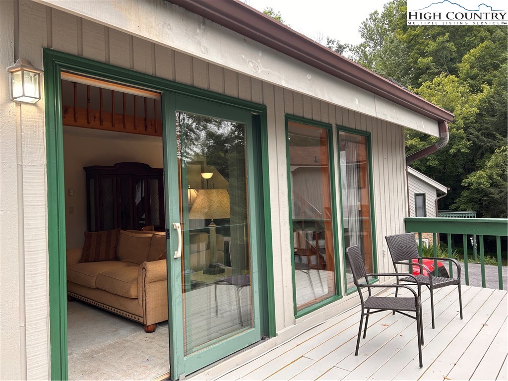 113 South Slope Circle 4
