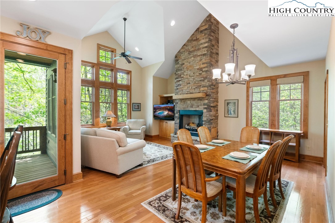 116 Copper Hills 16B