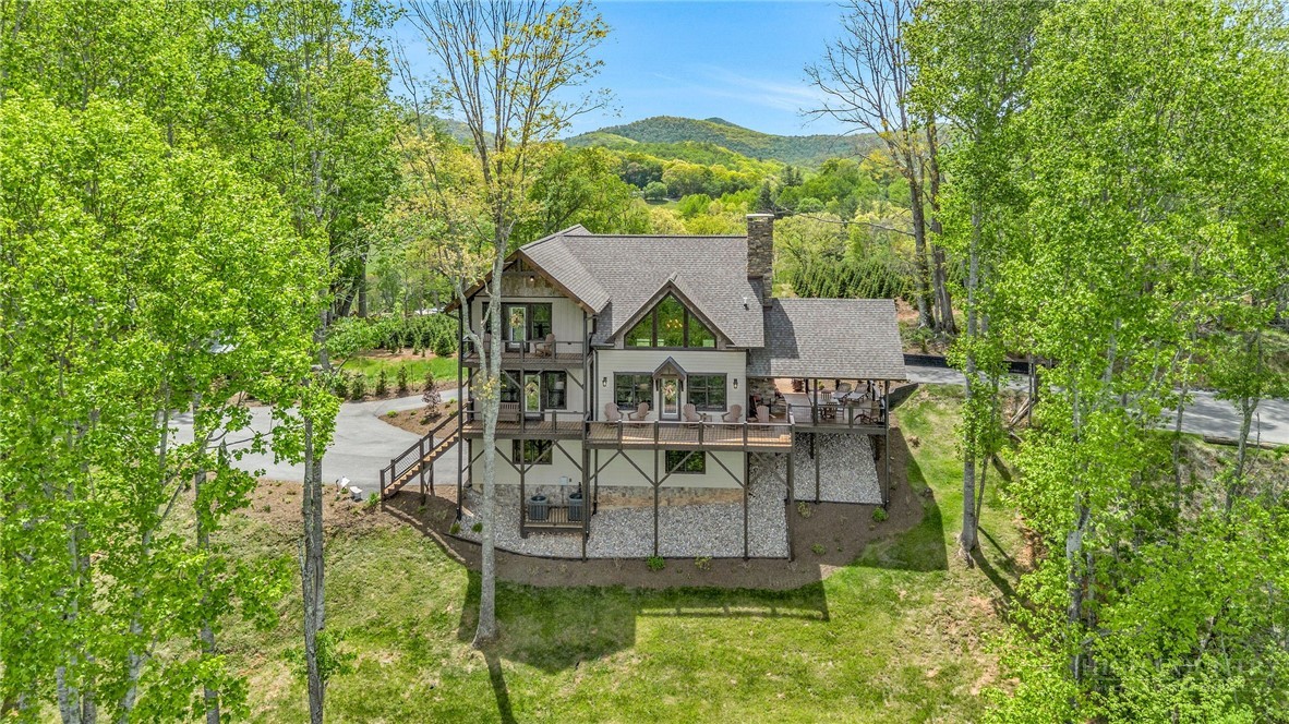 118 Turning Leaf Drive