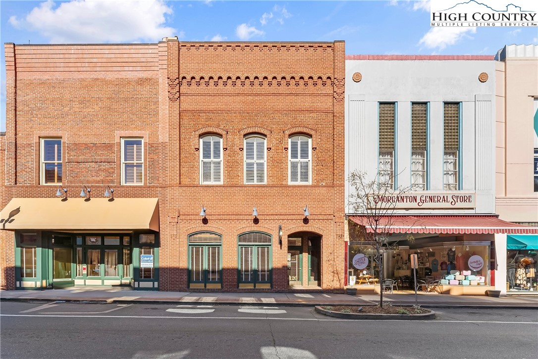 118 W Union Street Suite A