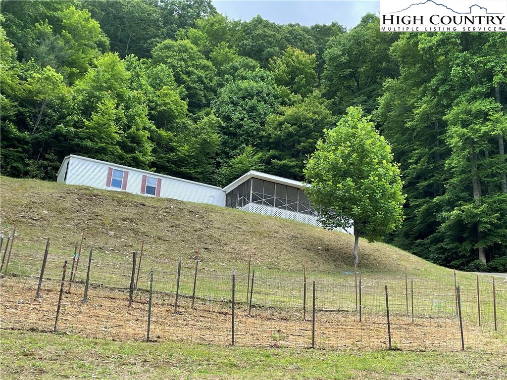 MLS 231127 1187 Idlewild Rd, West Jefferson, NC 28694