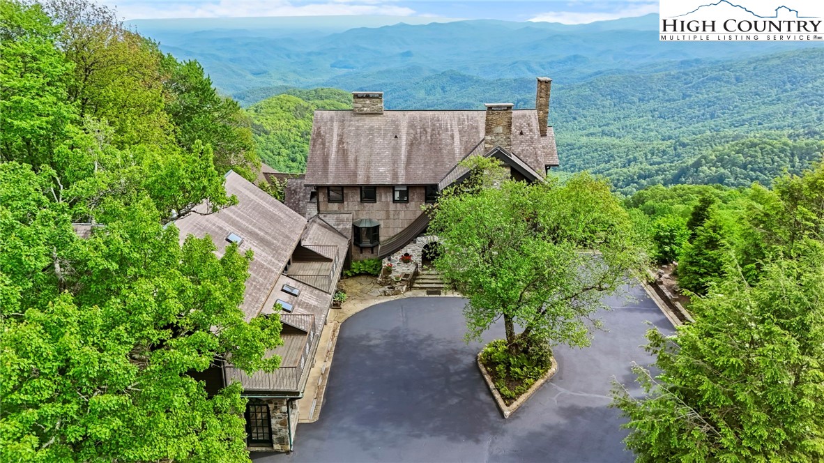 1245 Laurel Lane
