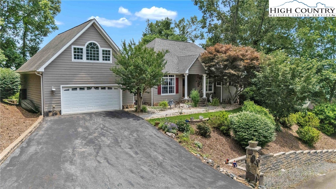 127 Deerfield Road