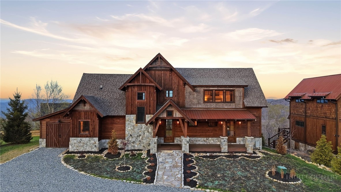 13 Eagle Meadow Path