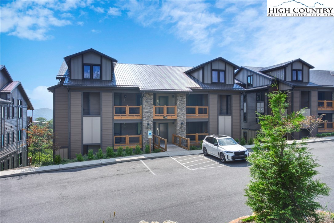 133 Canyon Gap B1