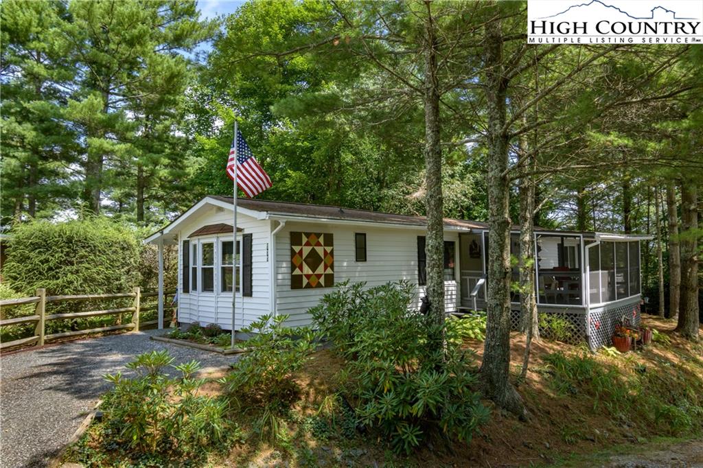 MLS 233010 135 Mountain Ivy Lane, Boone, NC 28692