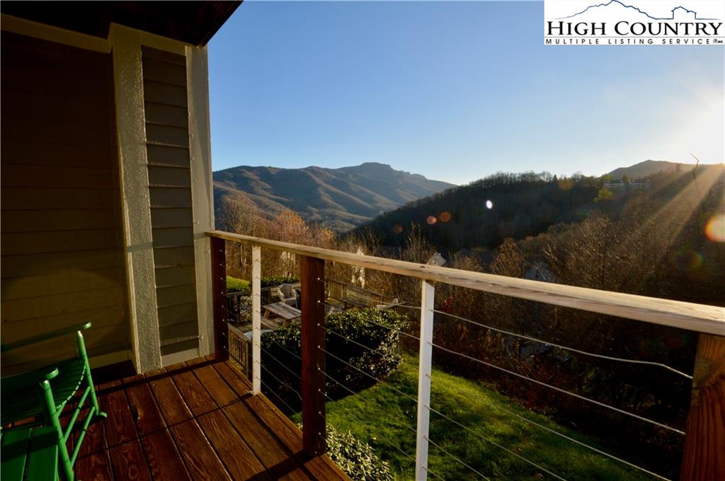 MLS 226990 1355 Seven Devils Road 304, Seven Devils, NC 28604