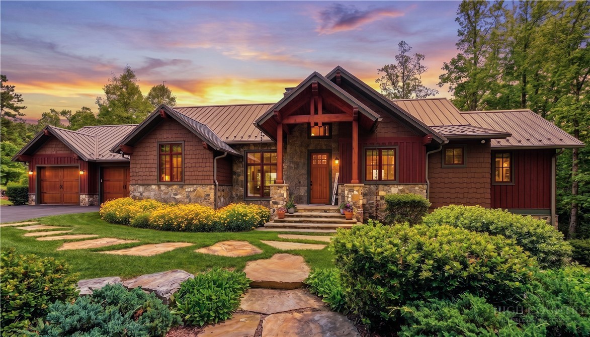 137 Burningbush Trail