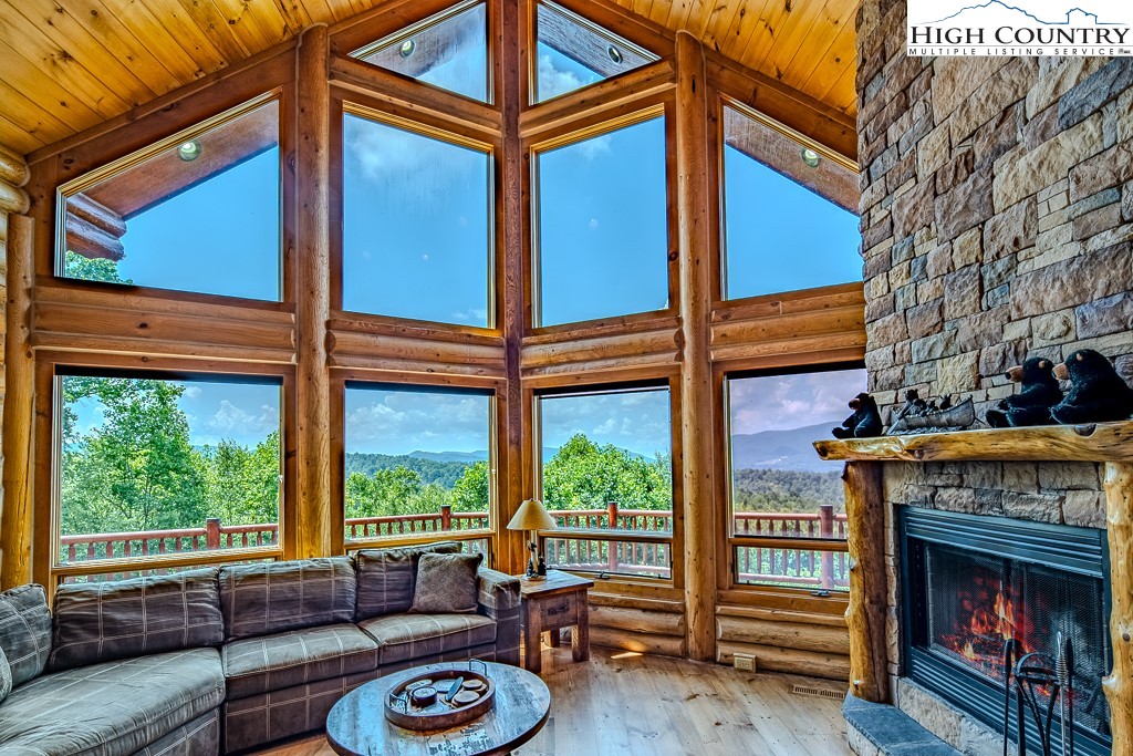 1370 Falls Creek Parkway
