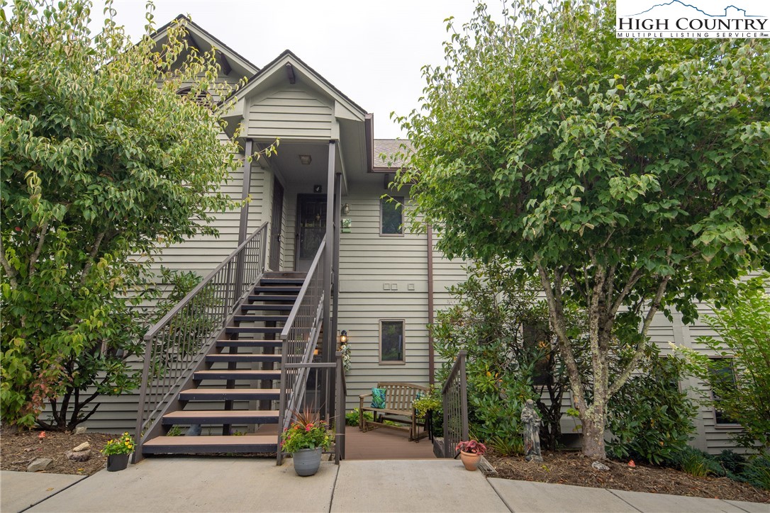 140 Manor View Lane 1
