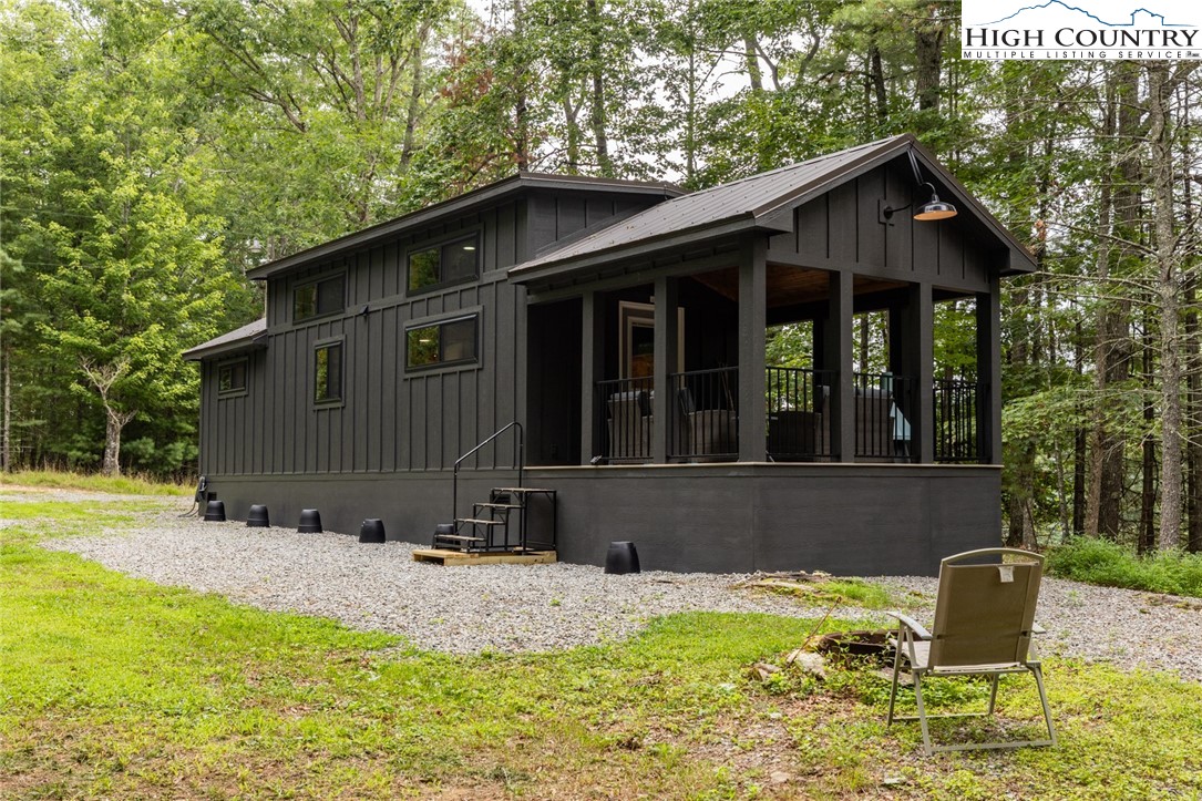 141 Maines Hill Lane
