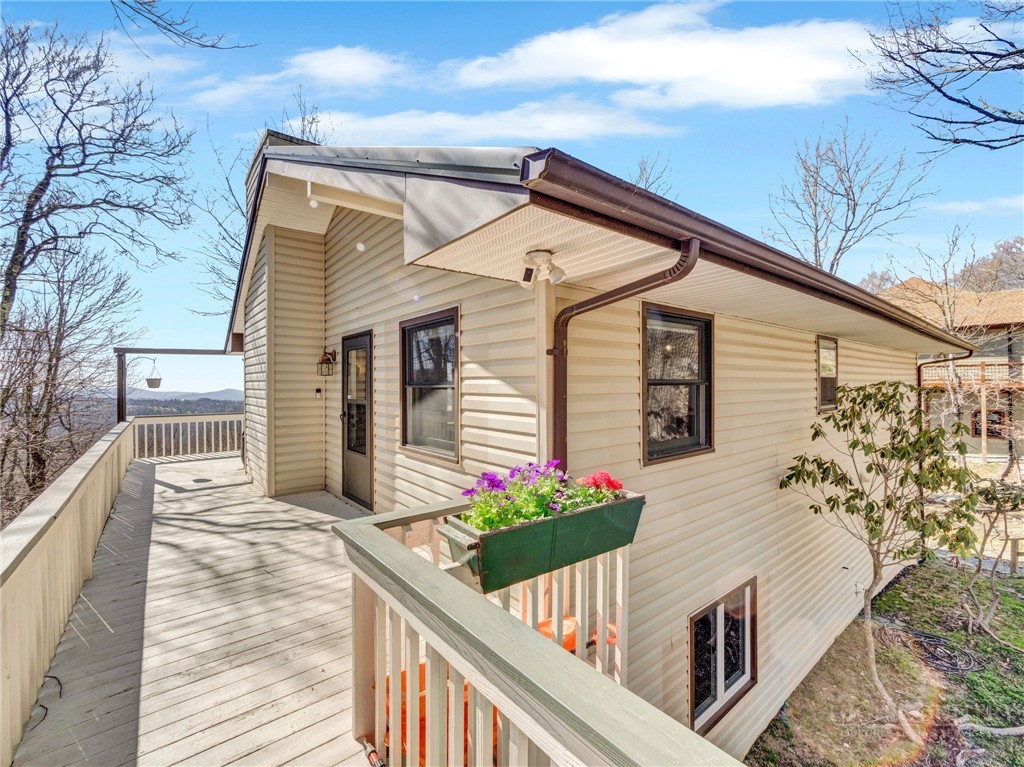 1410 Beech Mountain Parkway