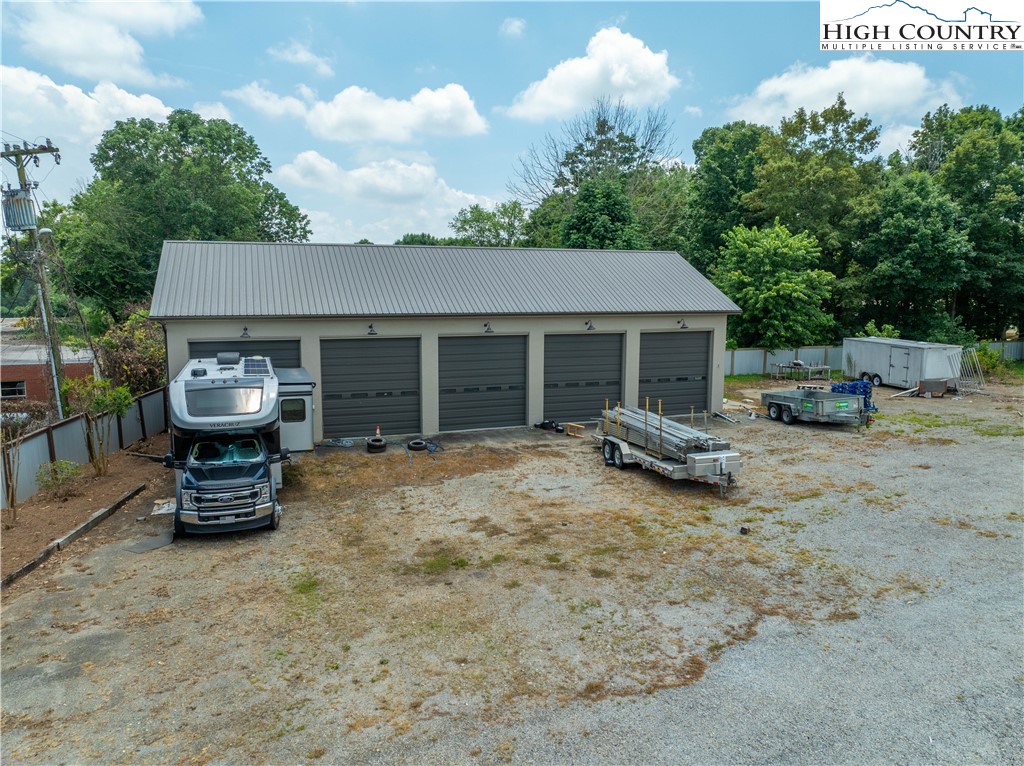 1417 W Main Street
