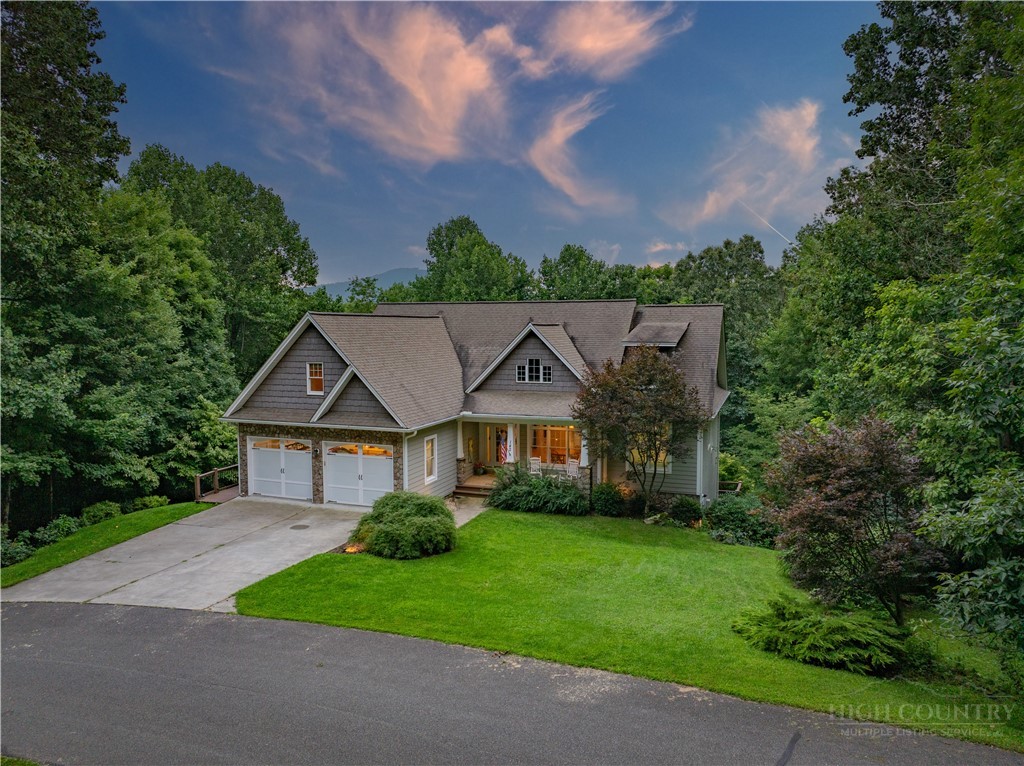 142 Fairway Oaks Drive