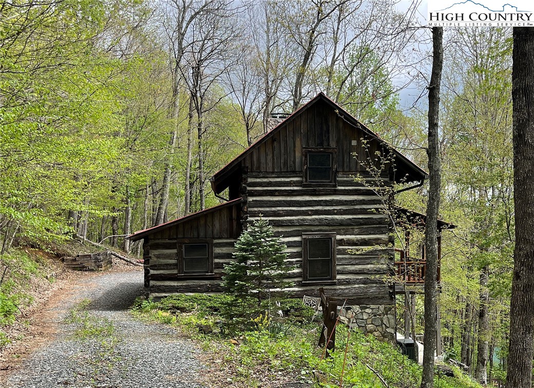 143 Little Rock Road