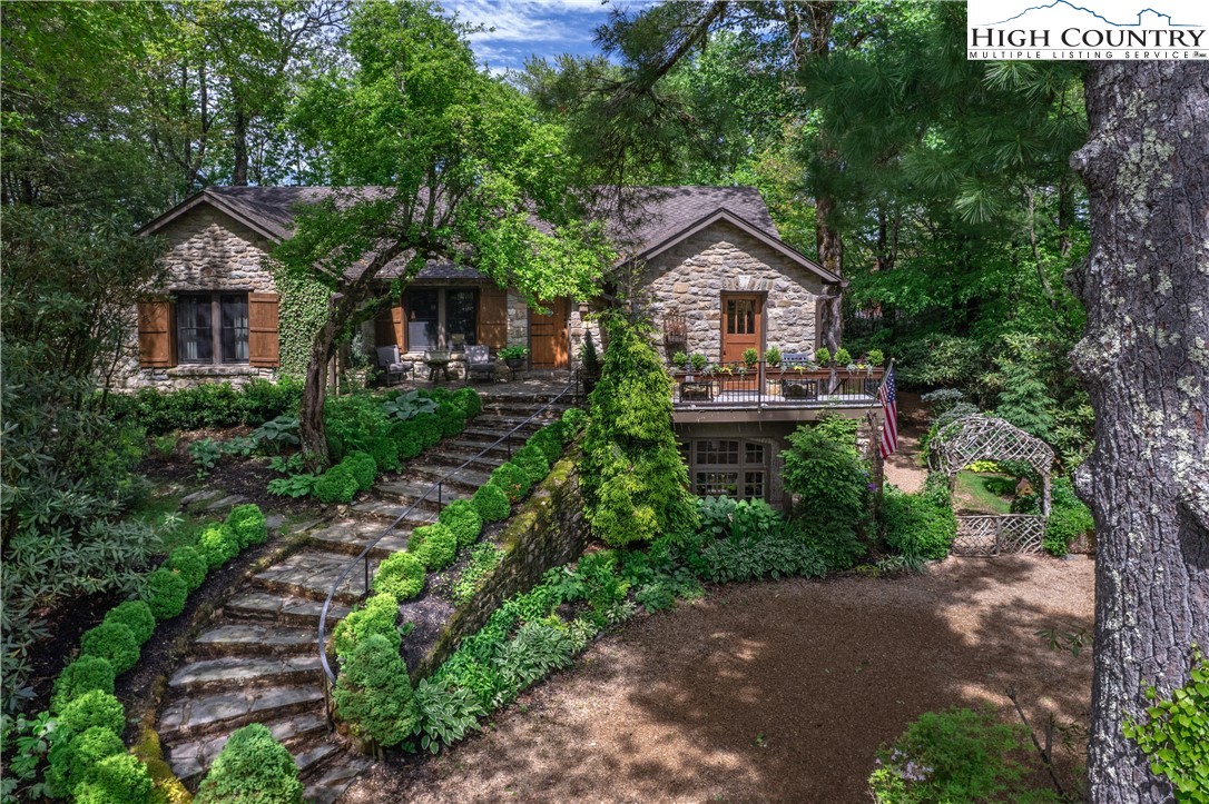 146 Norwood Circle