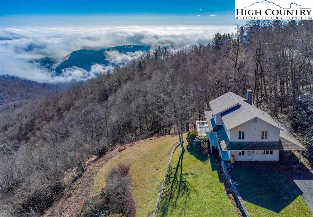 MLS 228060 1476 Green Hill Road, Blowing Rock, NC 28605