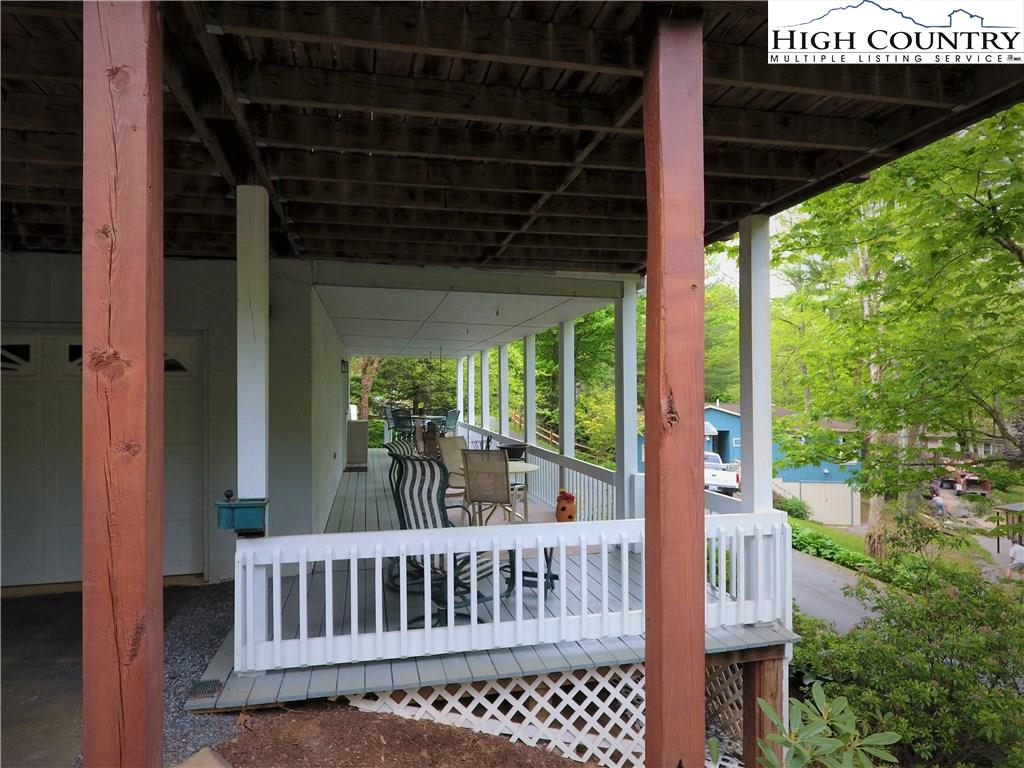 MLS 213148 148 Powderhorn Lane, Newland, NC 28657