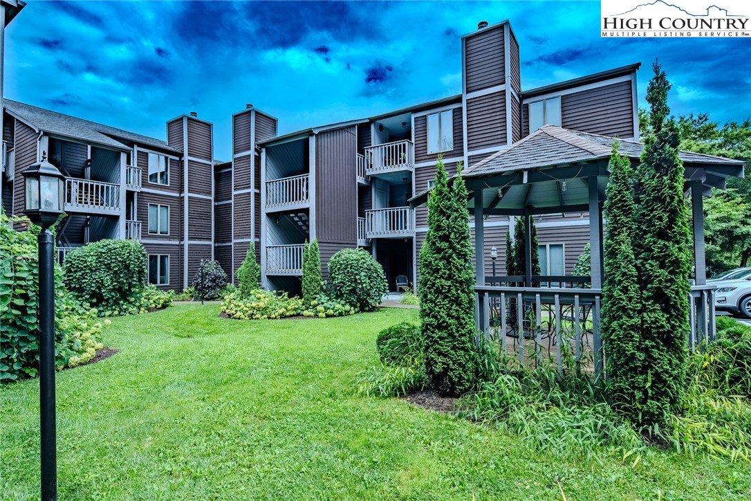 148 Royal Oaks Drive 235