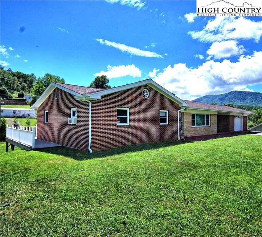 MLS 217377 1538 Old Hwy 16, Jefferson, NC 28640
