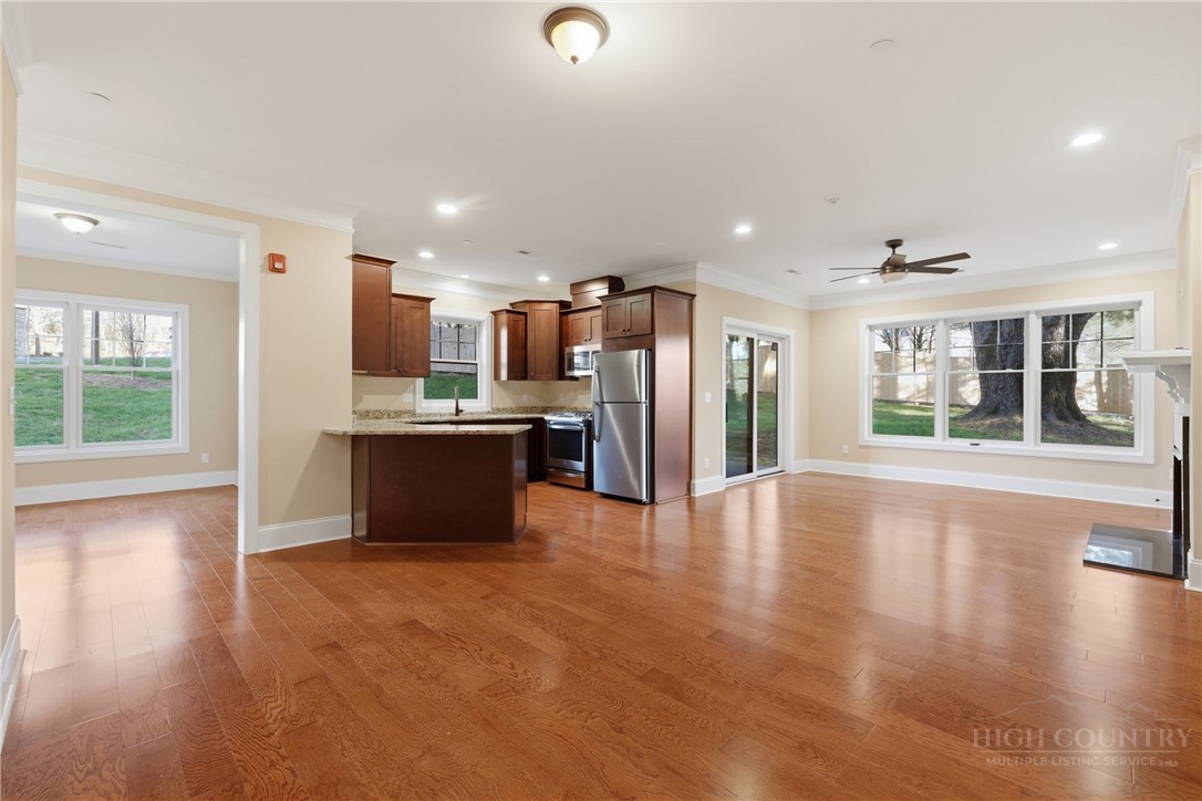 155 Gateway Drive 101