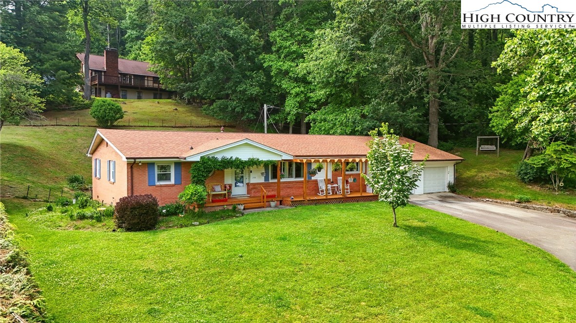 155 John Thomas Drive