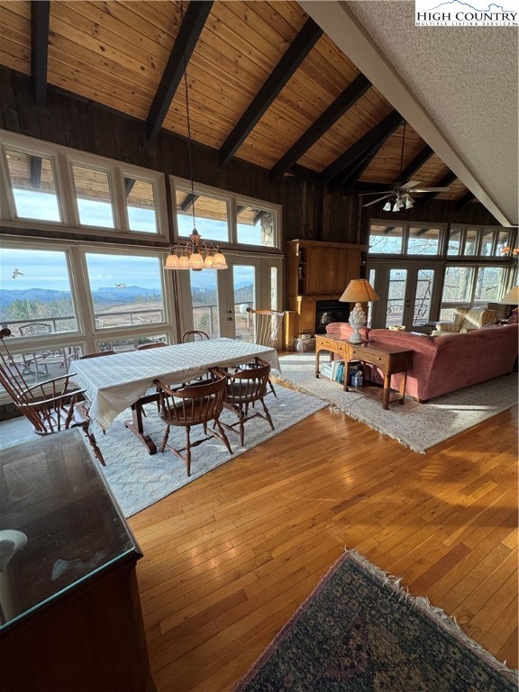 160 Crestwood Circle