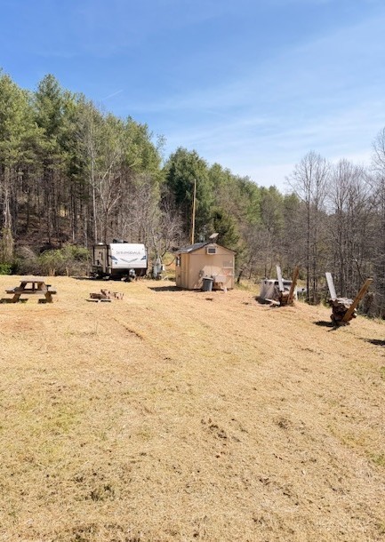1617 Pot Rock Road