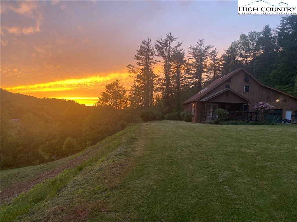 165 Smoky Hollow Road