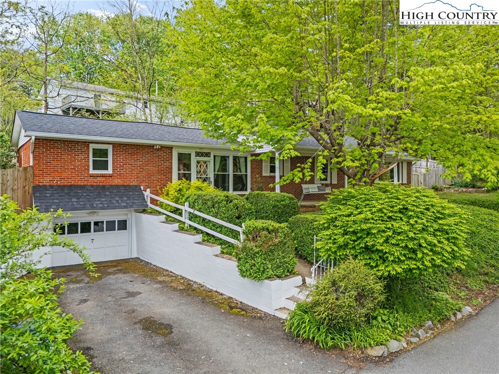 167 Perry Street