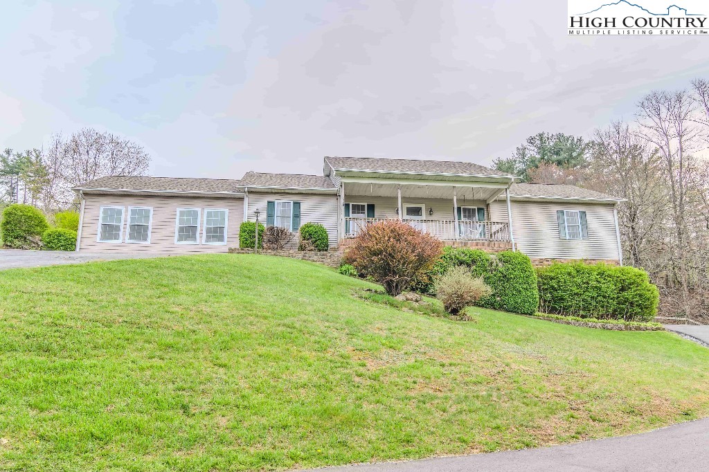 169 Violet Lane
