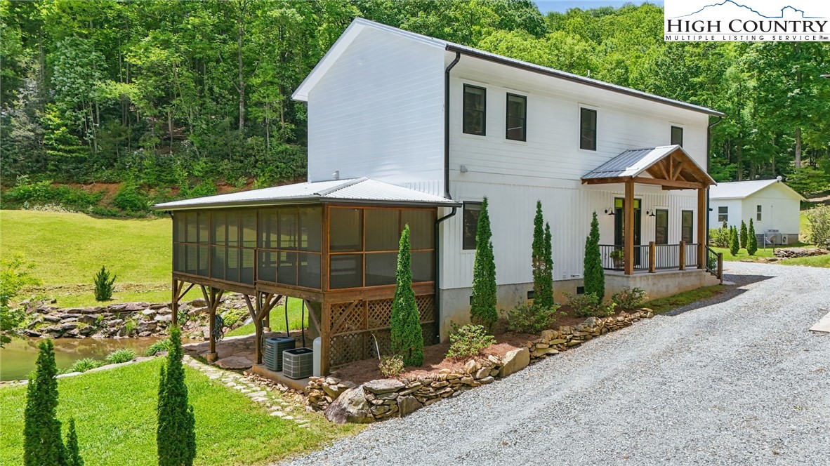 170 Penley Road