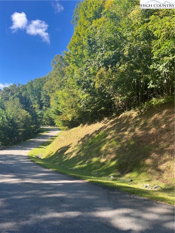 172 Hump View Trail
