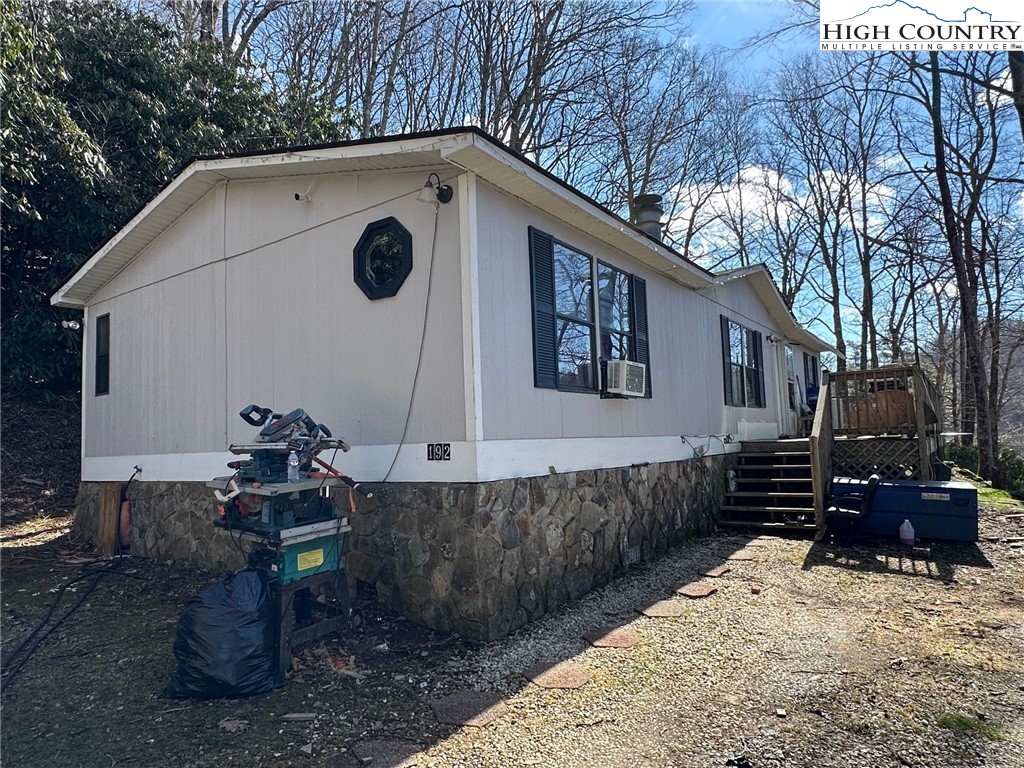 192 Ski Crest Park Drive